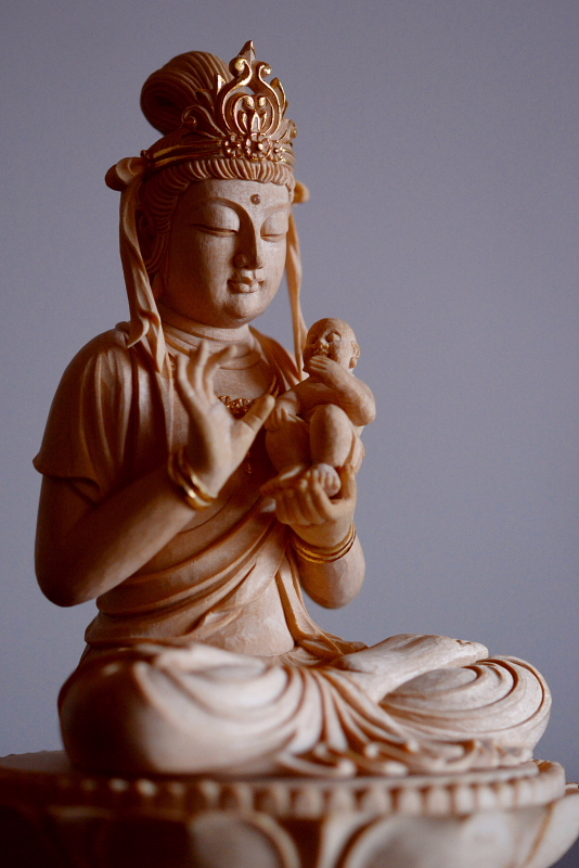 特注の仏像販売・仏像彫刻の専門店の仏像彫刻原田 » 慈母観音像