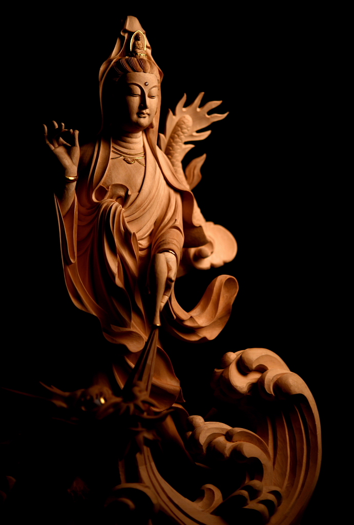 特注の仏像販売 仏像彫刻の専門店の仏像彫刻原田 龍上観音菩薩像